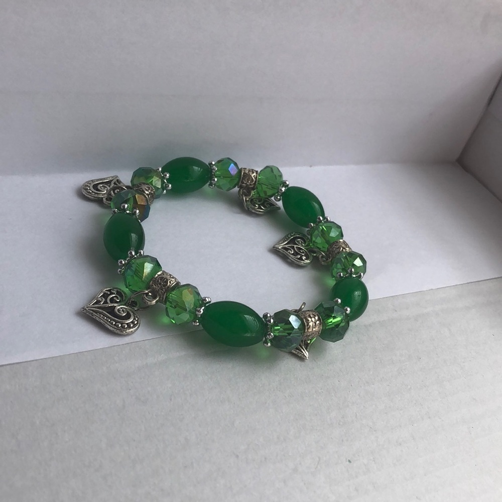 Unique Green Charm Bracelet 🤍